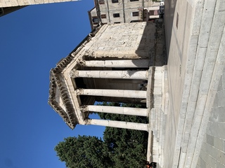 Temple Auguste, Pula